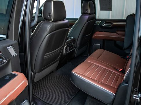 Used 2024 GMC Sierra 1500 Denali Ultimate image 26