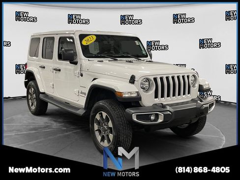 Used 2023 Jeep Wrangler Unlimited Sahara w/ Cold Weather Group AWD/4WD image 7