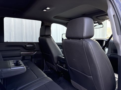 Used 2022 Chevrolet Silverado 2500 LTZ w/ LTZ Plus Package image 45