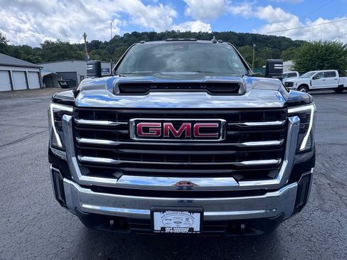 Used 2026 GMC Sierra 2500 SLE w/ SLE Value Package; AWD/4WD image 5