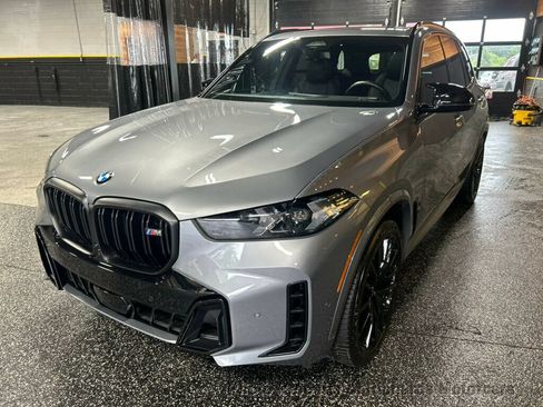 Used 2024 BMW X5 M60i AWD/4WD image 6
