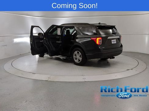 Certified 2024 Ford Explorer XLT image 10