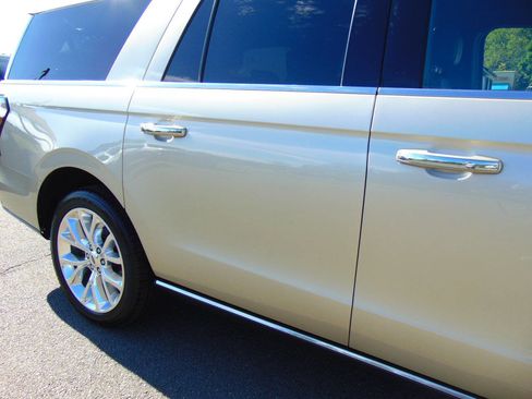 Used 2018 Ford Expedition Max Limited w/ Equipment Group 302A image 42