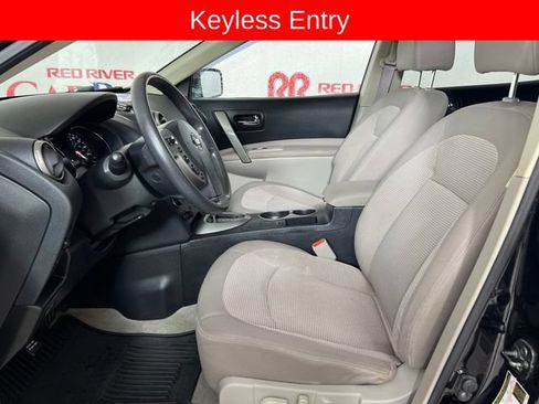 Used 2013 Nissan Rogue SV w/ Premium Pkg FWD image 10