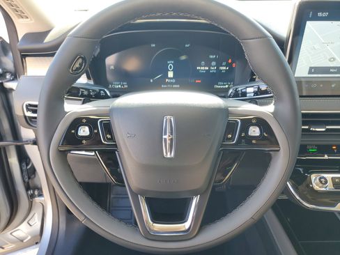 Certified 2023 Lincoln Corsair AWD w/ Equipment Group 101A image 14