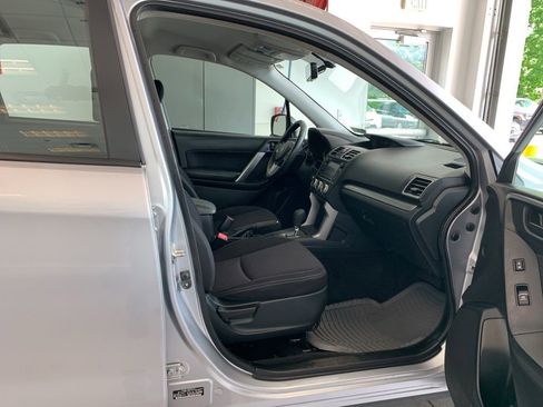 Used 2018 Subaru Forester 2.5i w/ Alloy Wheel Package AWD/4WD image 15