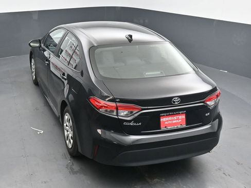 Used 2024 Toyota Corolla LE image 14