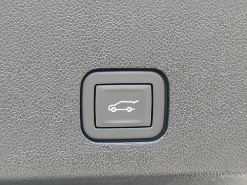 New 2025 Cadillac XT6 Premium Luxury w/ Platinum Package image 13