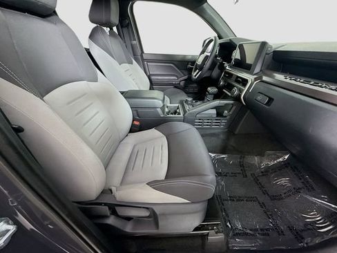 Certified 2024 Toyota Tacoma TRD Off-Road AWD/4WD image 26