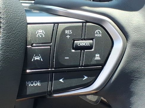 Used 2023 Lexus RX 350 Premium w/ Accessory Package AWD/4WD image 13