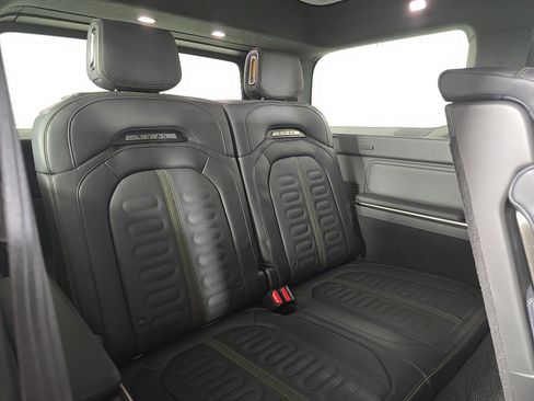 Used 2024 Rivian R1S Adventure AWD/4WD image 22