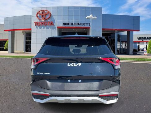 Used 2023 Kia Sportage EX FWD image 6