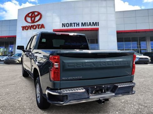 Used 2025 Chevrolet Silverado 1500 LT image 3