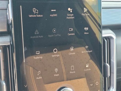 Used 2025 GMC Acadia Elevation image 30