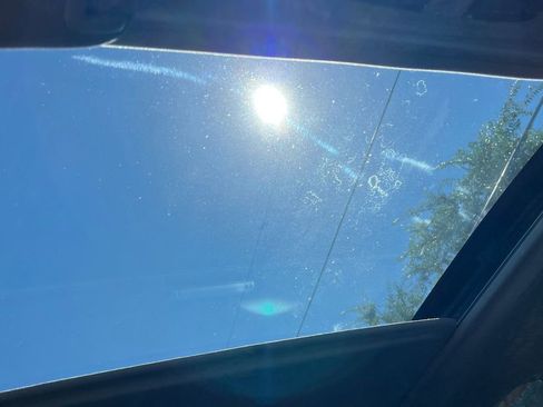 Used 2015 Subaru Forester 2.5i Touring w/ Eyesight & Navigation System image 16