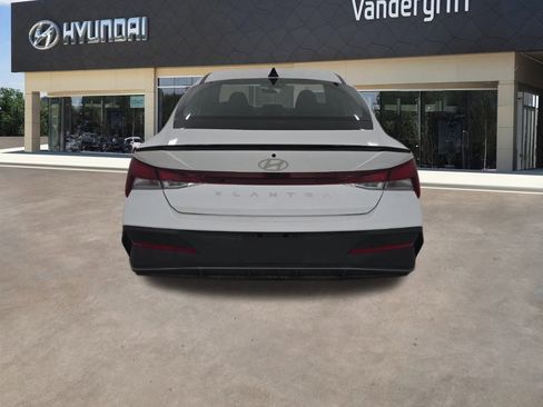 Certified 2025 Hyundai Elantra Sport image 10
