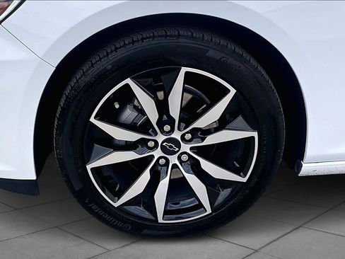 Used 2024 Chevrolet Malibu RS image 11