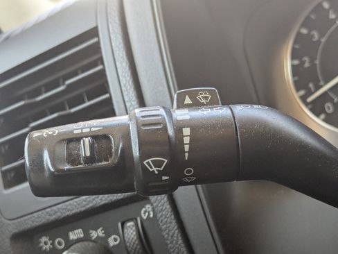 Used 2007 HUMMER H3 image 32