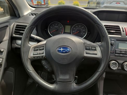 Used 2015 Subaru Forester 2.5i Premium AWD/4WD image 22