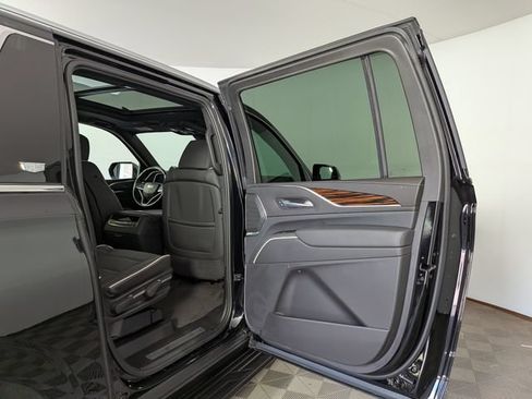Certified 2024 Cadillac Escalade ESV Premium Luxury w/ LPO, Floor Liner Package AWD/4WD image 37