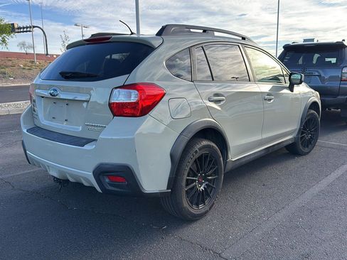 Used 2016 Subaru Crosstrek 2.0i Premium image 3