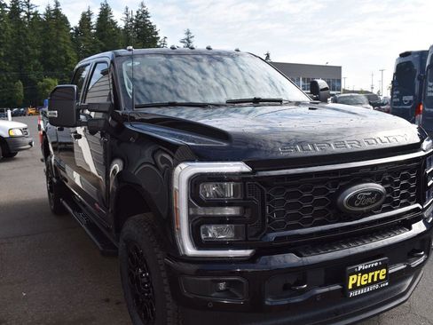 New 2025 Ford F250 Lariat w/ Lariat Ultimate Package image 4