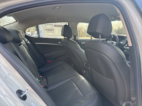 New 2026 Genesis G70 2.5T RWD image 32