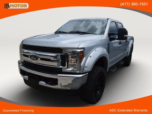 Used 2018 Ford F250 XL w/ Power Equipment Group AWD/4WD image 1