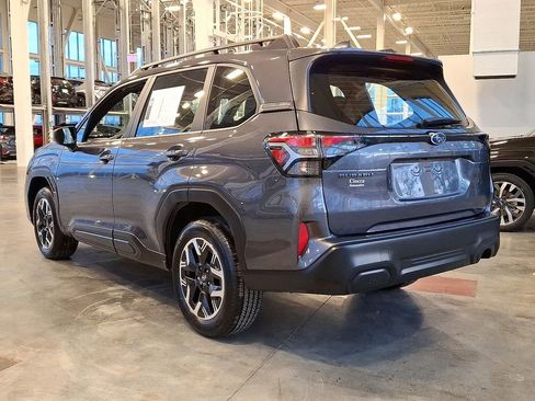 Used 2025 Subaru Forester image 7