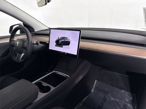 Used 2024 Tesla Model Y Performance AWD/4WD image 51