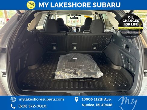 Certified 2025 Subaru Outback Premium w/ Popular Package #1A AWD/4WD image 28
