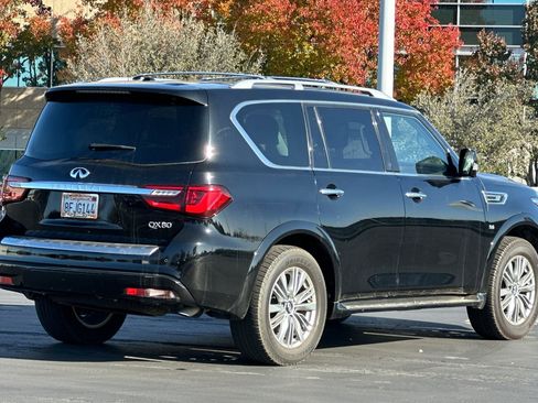 Used 2018 INFINITI QX80 2WD w/ Driver Assistance Package image 4