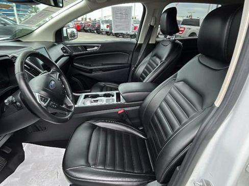 Certified 2022 Ford Edge SEL AWD/4WD image 17