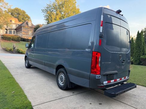 Used 2019 Mercedes-Benz Sprinter 170 image 8