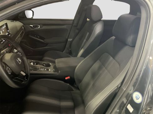 Used 2025 Honda Civic Sport image 20