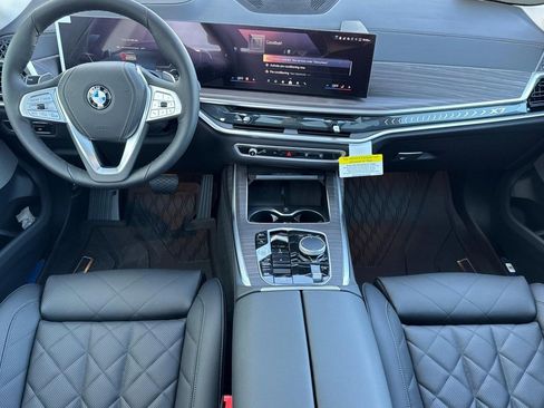 New 2026 BMW X7 xDrive40i image 15