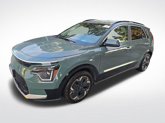 Used 2023 Kia Niro Wave w/ Wave Preserve Package FWD image 6