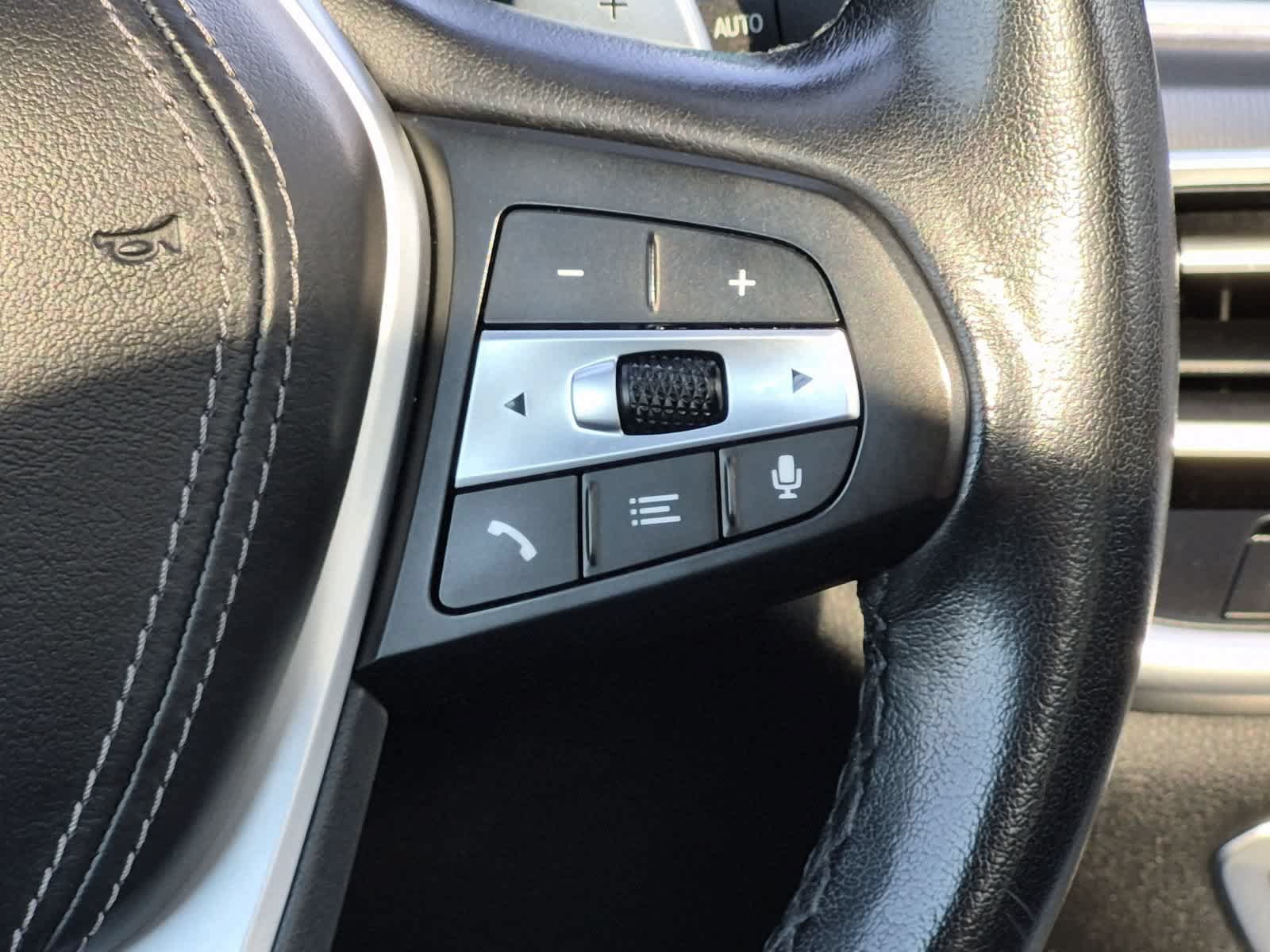 Used 2022 BMW X5 xDrive40i AWD/4WD image 26