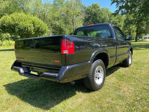 Used 1994 Chevrolet S10 Pickup 2WD Regular Cab image 24