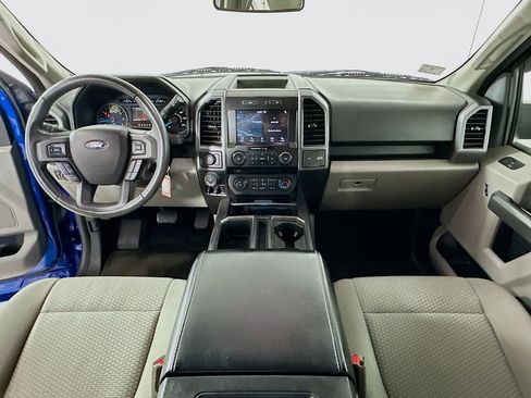 Used 2017 Ford F150 XLT w/ Equipment Group 302A Luxury image 3