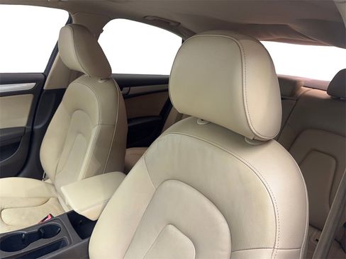 Used 2016 Audi A4 2.0T Premium w/ Convenience Plus Package image 17