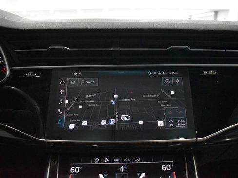 Used 2023 Audi Q7 3.0T Premium w/ Convenience Package AWD/4WD image 18