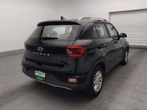 Used 2020 Hyundai Venue SEL FWD image 9