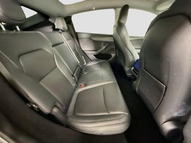 Used 2026 Tesla Model Y Long Range AWD/4WD image 28