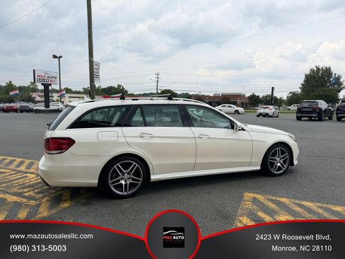 Used 2016 Mercedes-Benz E 350 4MATIC Wagon w/ Premium Package image 4