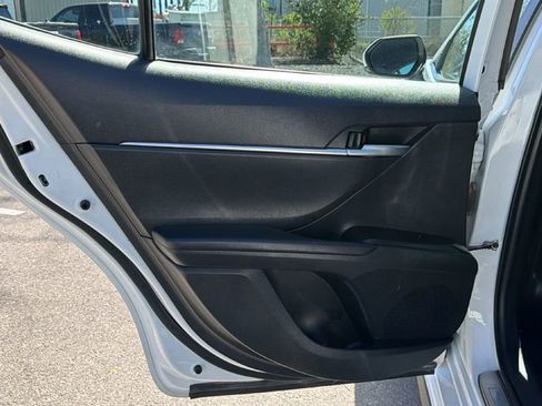 Certified 2024 Toyota Camry SE image 33
