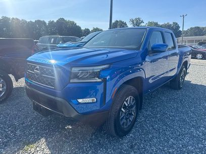 Used 2024 Nissan Frontier SL w/ Technology Package