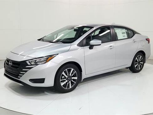 Certified 2025 Nissan Versa SV w/ Trunk Package FWD image 3