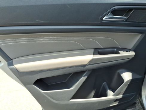 Certified 2023 Volkswagen Atlas SE AWD/4WD image 15