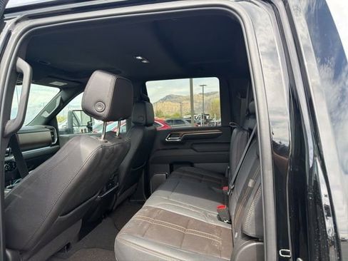 Used 2024 Chevrolet Silverado 2500 High Country w/ Midnight Edition image 26